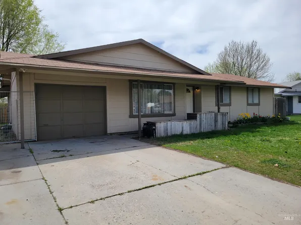 1132 Lilac Ln, Ontario, OR 97914