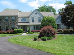 45 Autumn Hill Ln, Phoenixville, PA 19460