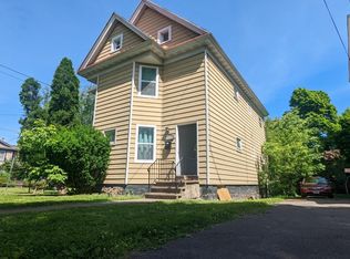 108 Park St APT 2, Syracuse, NY 13203
