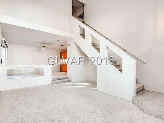 2nd image of 3216 Cheltenham St #101