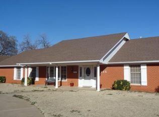 415 N College St, Cordell, OK 73632