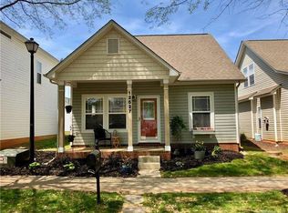 12527 Walden Lea Dr, Huntersville, NC 28078