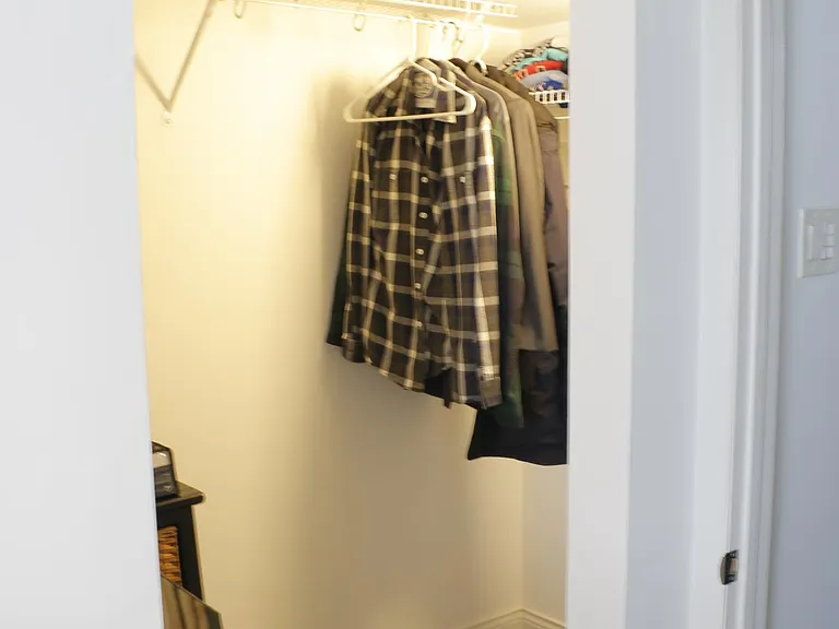 1612 W Le Moyne St #1 — Photo 8
