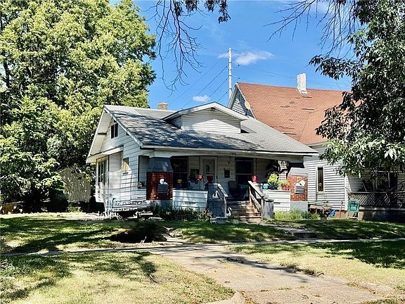 5th image of 2039 E Whitmer St