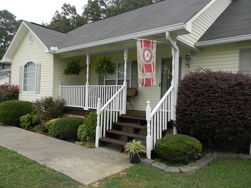 1st image of 244 Briarwood Cir
