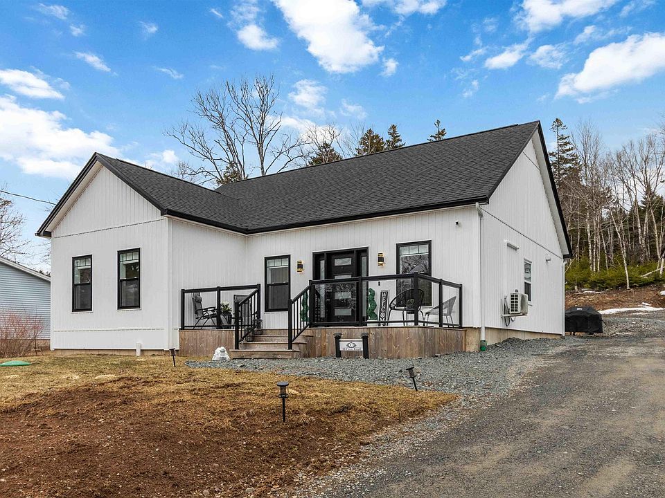 1st image of 30 Cove Rd