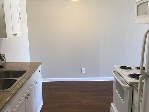 2nd image of 2401 Carlmont Dr APT 11