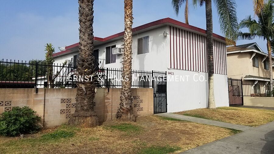 1st image of 14423 Flallon Ave APT 2