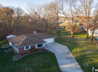 9711 W Dover Ct, Mapleton, IL 61547