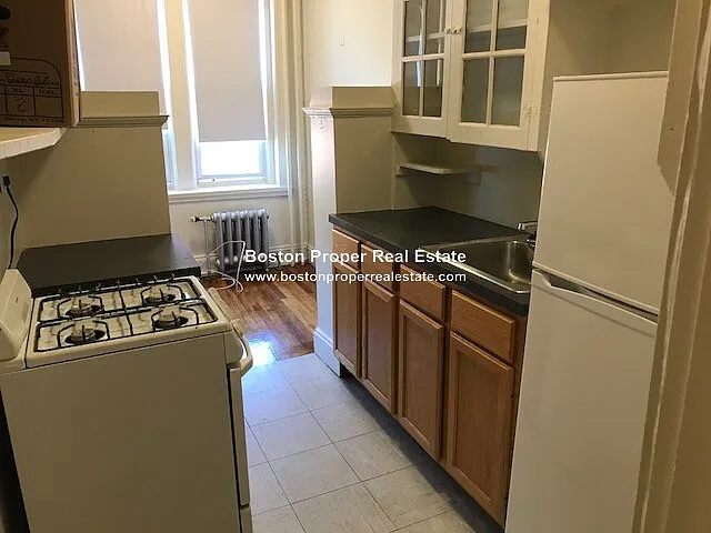 1175 Boylston St #8 — Photo 8