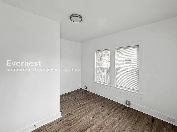 1515 36th Pl N — Photo 15