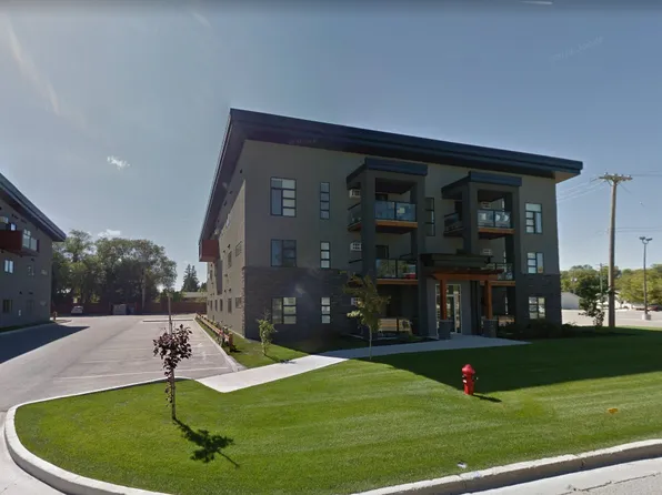 428 Henry St, Steinbach, MB R5G 0Z7