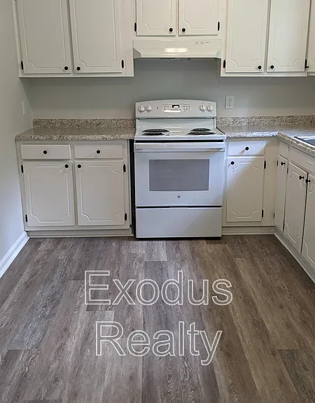 1600 Carr Creek Rd — Photo 5