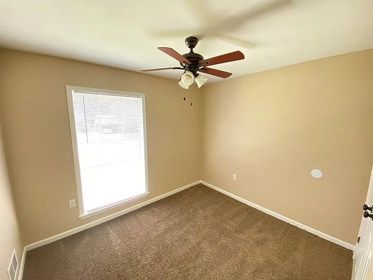 3818 Ladue St — Photo 5