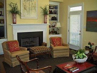 2nd image of 112 Cobblestone Ct