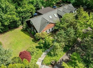 50 Pine Dr, Cold Spring Harbor, NY 11724