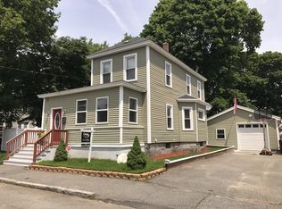 54 Rhodora St, Lowell, MA 01851