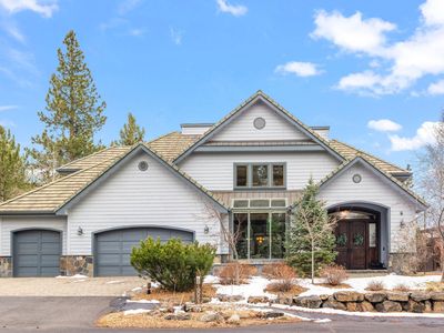 19051 Mount McLoughlin Ln, Bend, OR, 97703