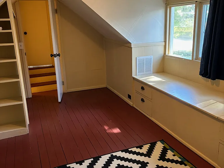 207 Colorado St — Photo 13