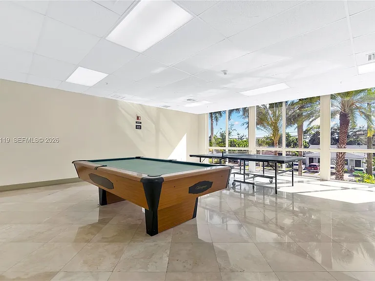 3500 Coral Way #Penthouse 10 — Photo 24