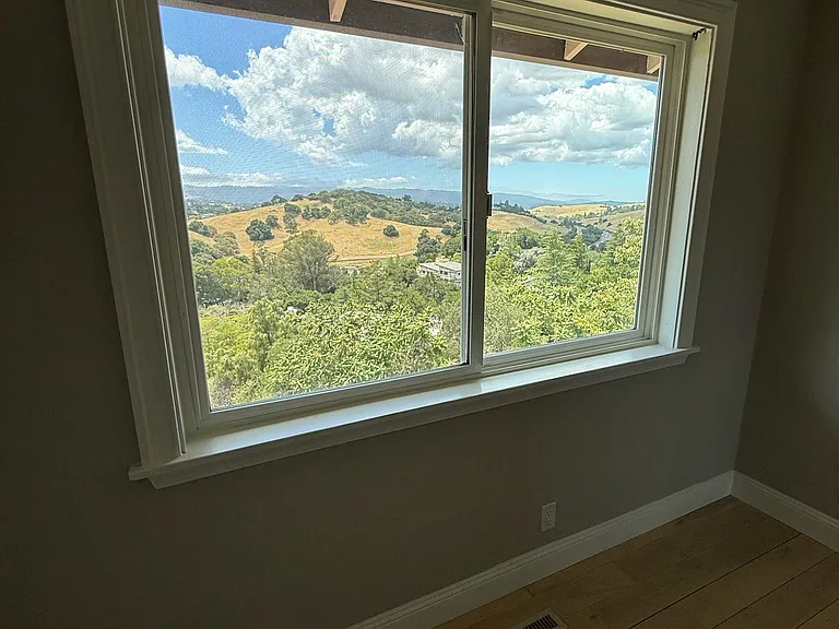 13005 La Cresta Dr — Photo 4