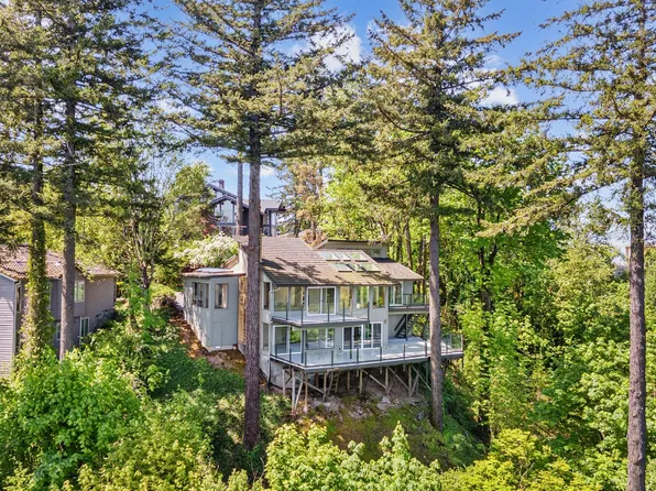 3032 NE Rocky Butte Rd, Portland, OR 97220