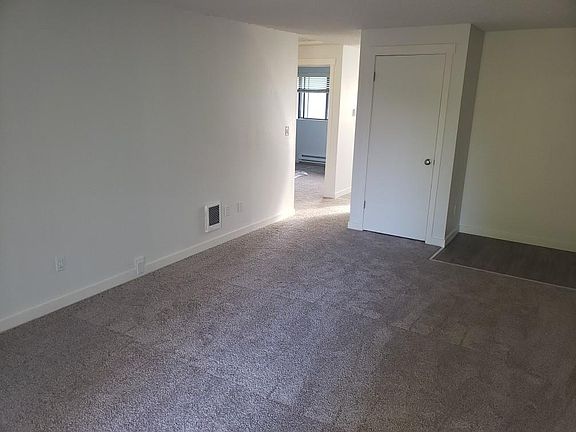 5th image of 15821 64th St E #21