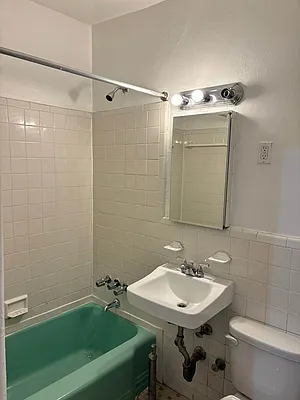 Rented by Five Town Global Realty | media 3