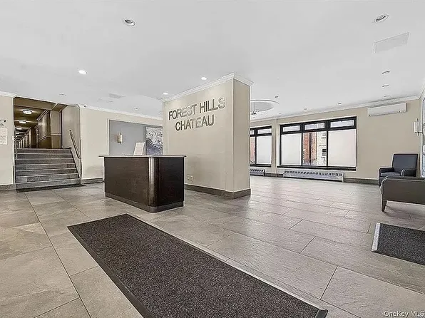 58-03 Calloway St APT 4JJ, Corona, NY 11368