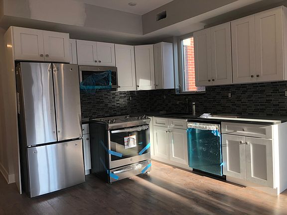 3rd image of 330 Cambridge St #7