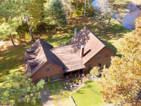 171 Oaktree Ln, Bainbridge, NY 13733