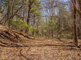 772 Cherry Grove Ln, North Wilkesboro, NC 28659