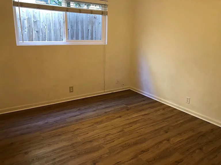 612 Griffith Way #A — Photo 13