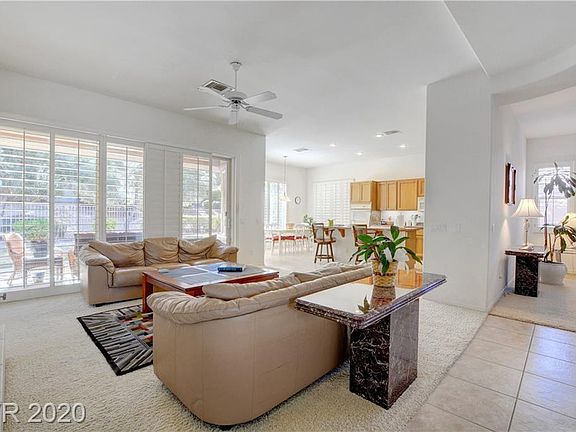 4th image of 3 Panther Creek Ct