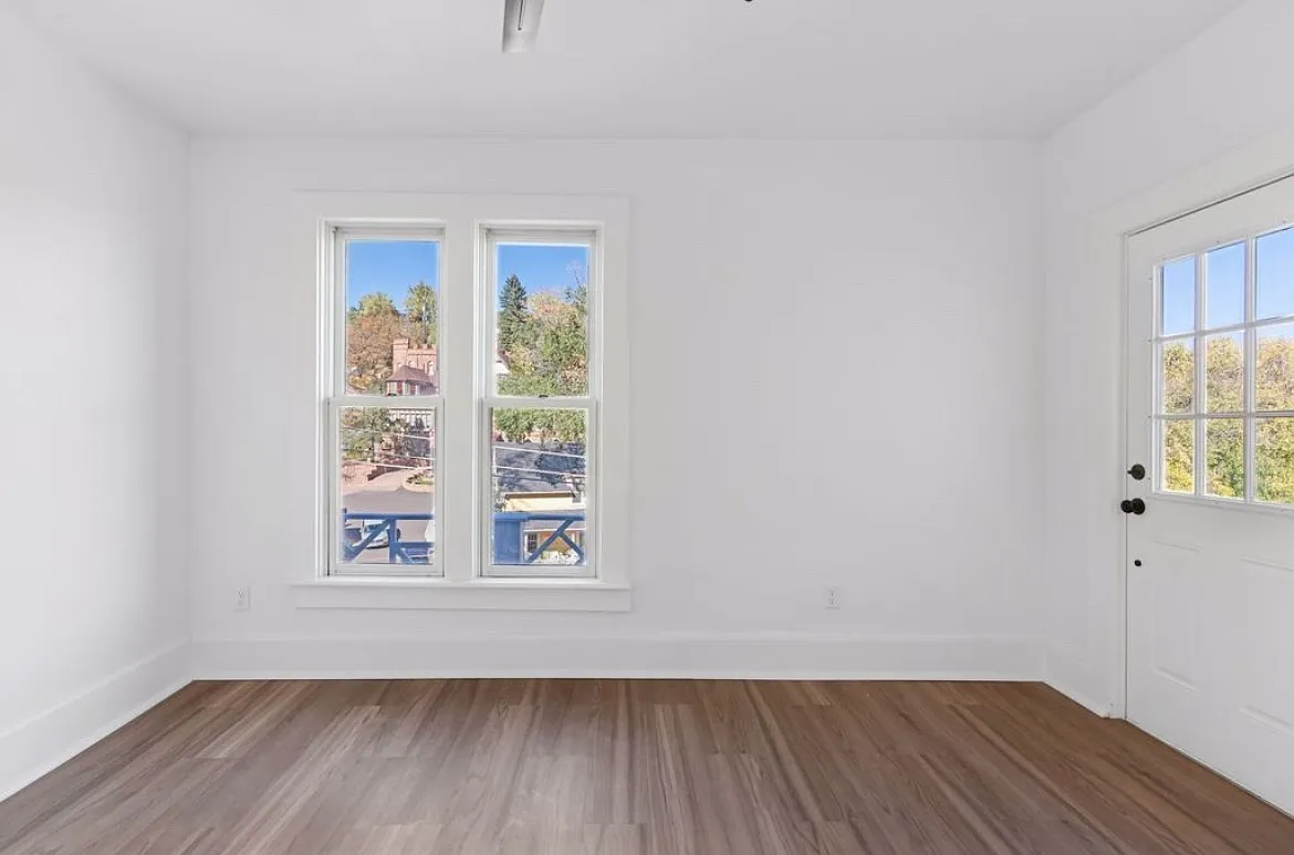 151 Ruxton Ave — Photo 3