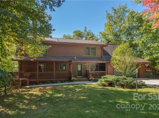 235 Timucua Trl, Waynesville, NC 28786