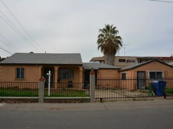 5620 28th St, Sacramento, CA 95824