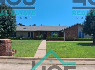 5400 Cloverlawn Dr, Oklahoma City, OK 73135
