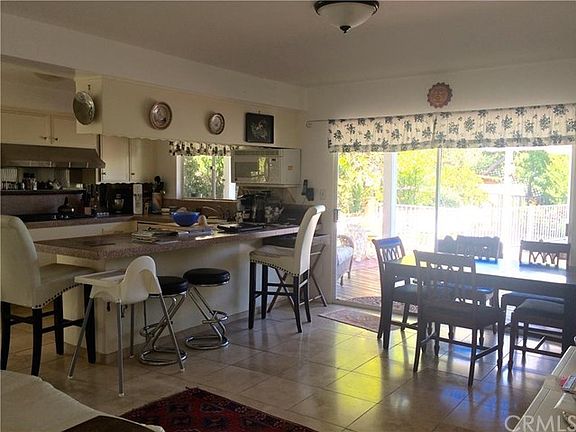 3rd image of 28180 Palos Verdes Dr E