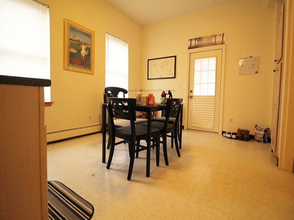 2nd image of 206 Chestnut Hill Ave #T3