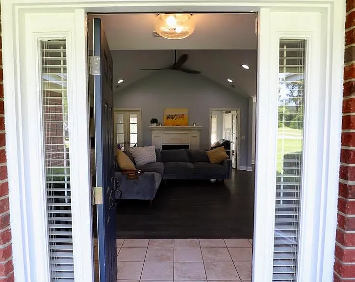 595 Saint Augustine Dr — Photo 14