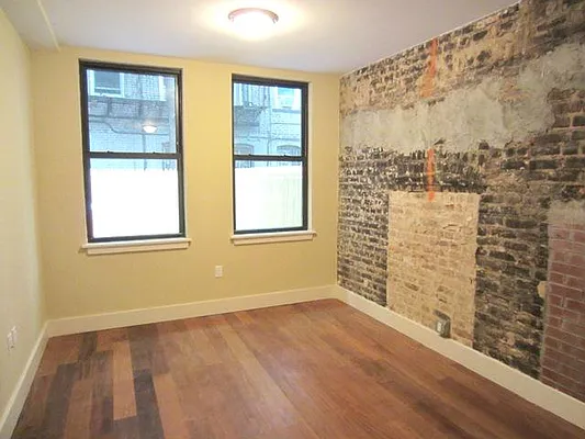 Rented by Mark David | media 82