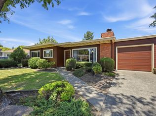1722 Sierra Avenue, Napa, CA 94558