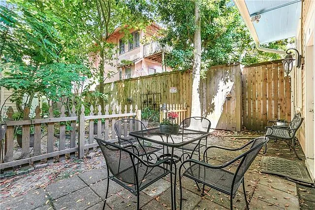 1524 Euterpe St #D — Photo 16