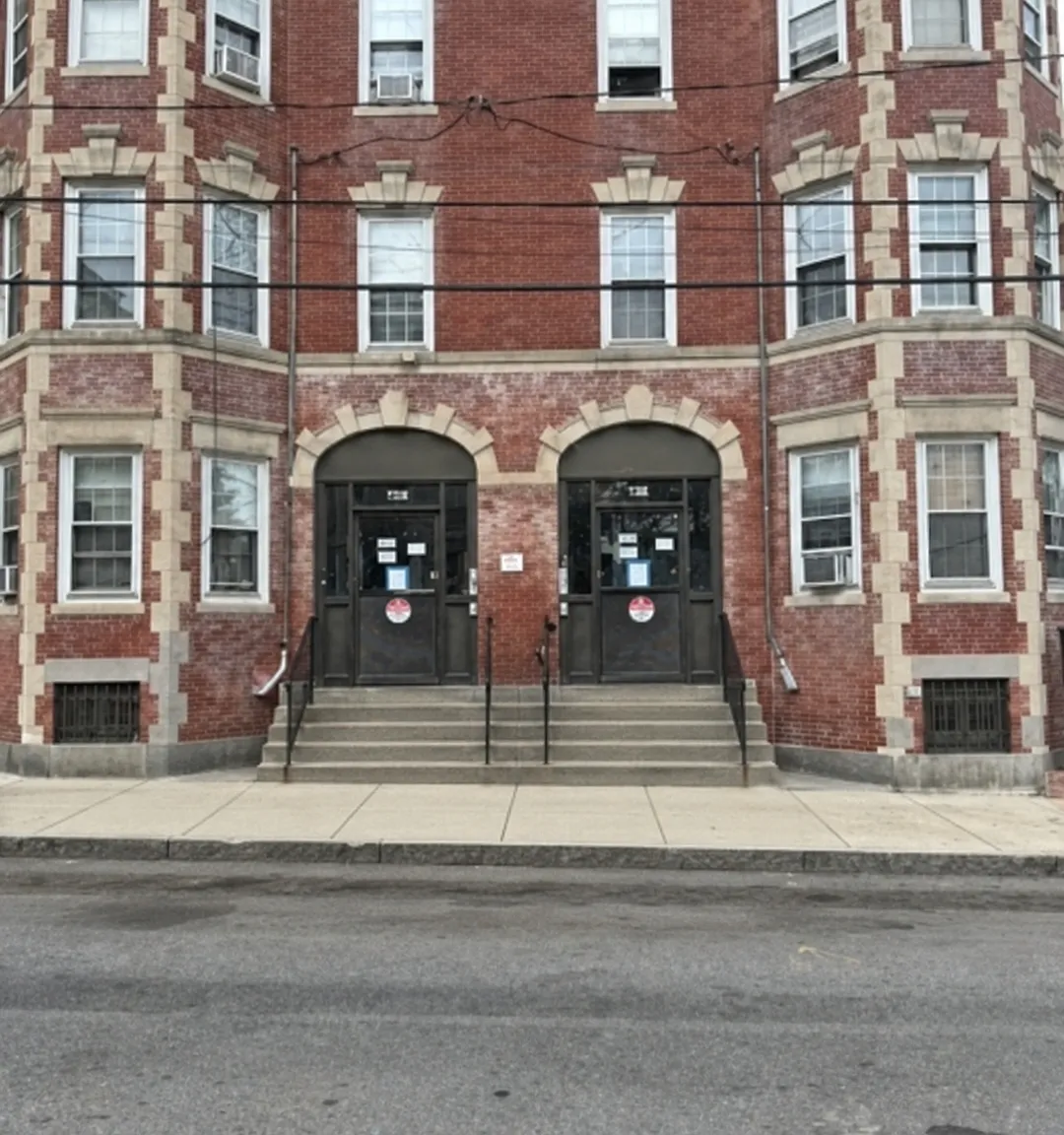 3 bed, $2,750 — Photo 4