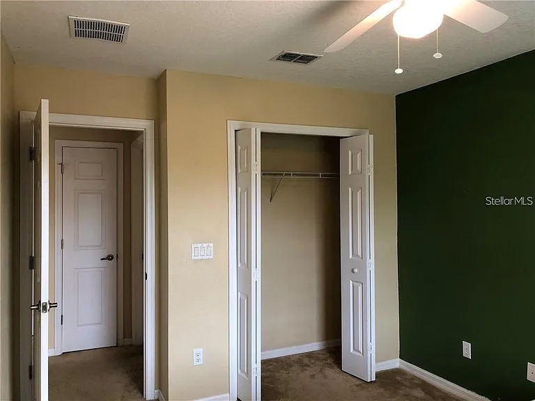 4330 Aristocrat Point — Photo 14