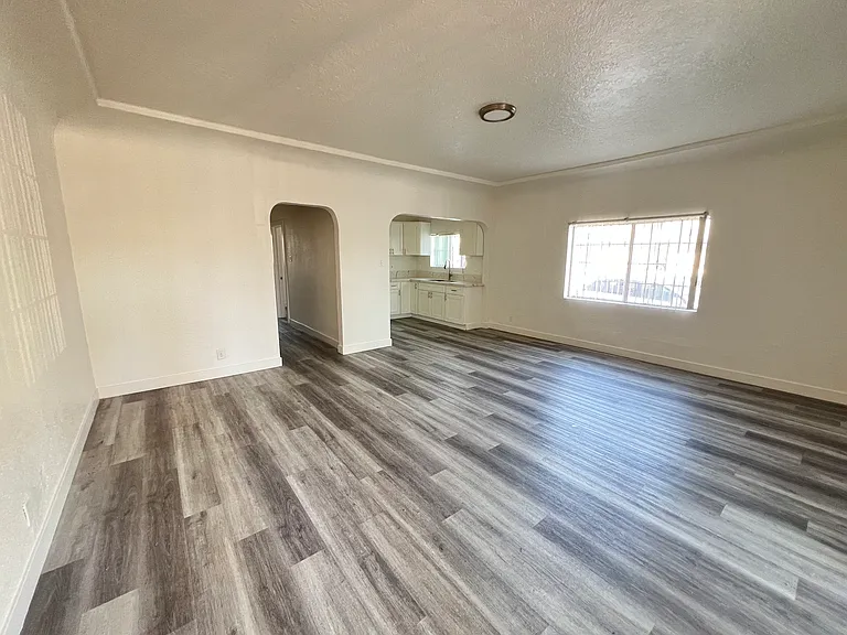 441 E 19th St #441 — Photo 3