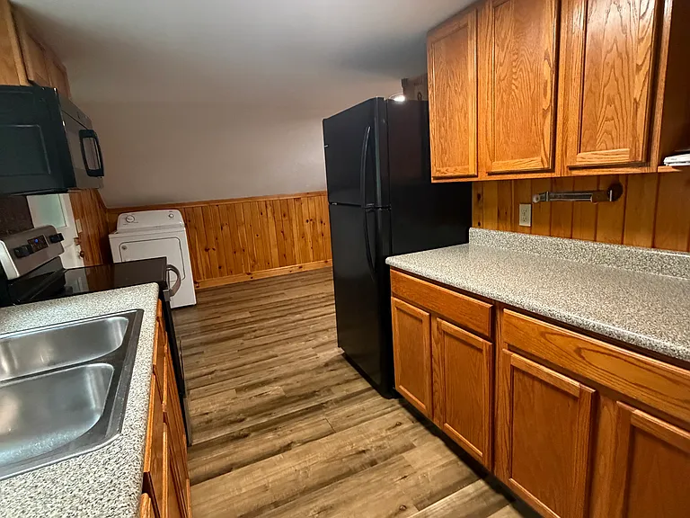 142 Bay St #2 — Photo 10