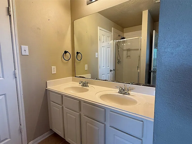 5127 Prosperity Cir — Photo 21