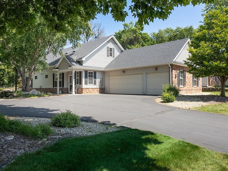 1st image of 10562 Mississippi Cir N